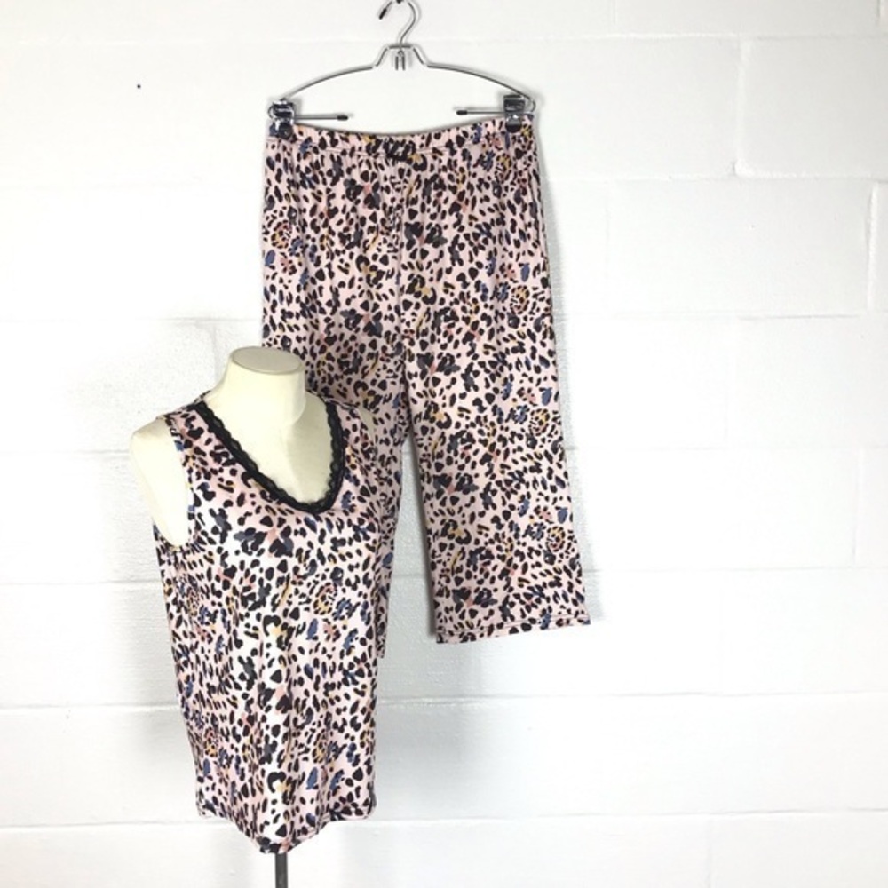 Nanette Lepore pajamas size L leopard print sleeveless cropped 2 piece
